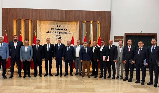 Bakan Yardımcısı Yazgı, Nevşehir’de Başkanlarla Buluştu