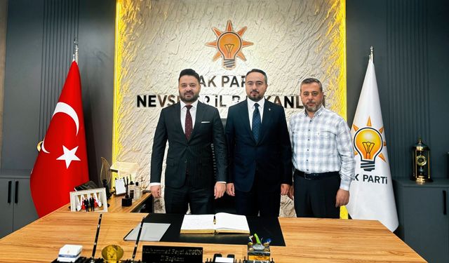 AK Parti Nevşehir İl Başkanlığı’nda Çevre ve Şehircilik İstişaresi