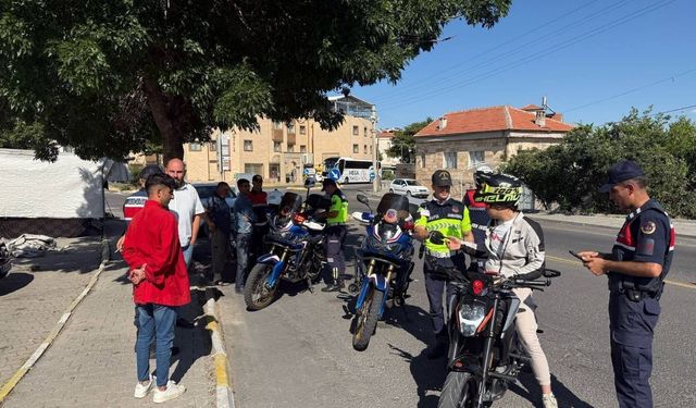 Jandarmadan Ortahisar'da motosiklet denetimi