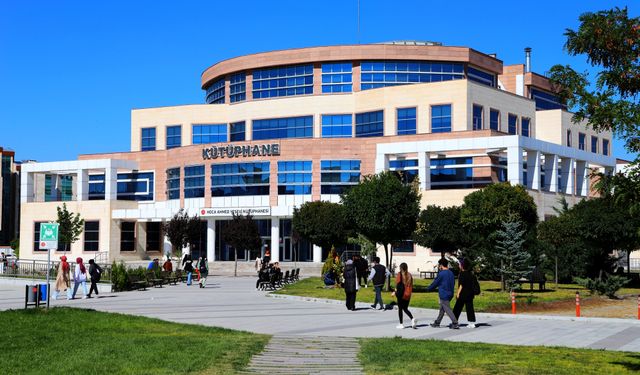 3 Bin 971 Öğrenci NEVÜ’yü Tercih Etti
