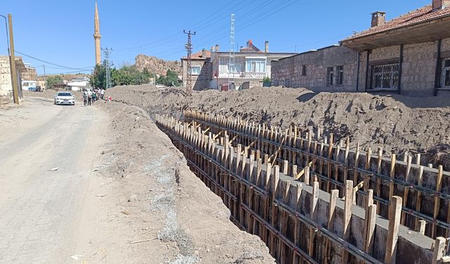 DSİ Yetkilileri Ürgüp Mazı'da Taşkın Kontrol Çalışmalarını İnceledi