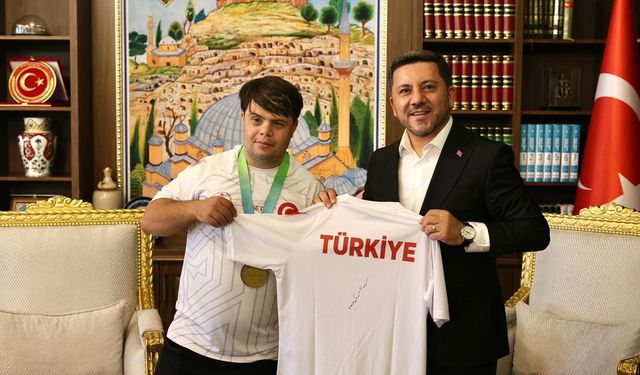 Nevşehirli Sporcu Türk Devletleri Oyunlarında