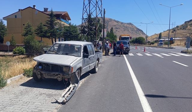 Nevşehir Göre Kasabasında Maddi Hasarlı Kaza