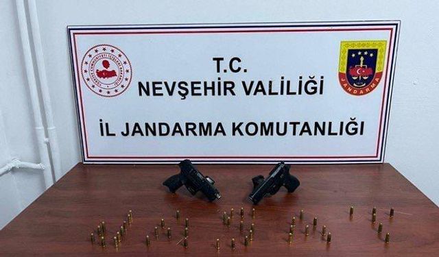 Nevşehir’de Jandarmadan Yol Kontrolünde Silah Operasyonu