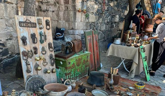 Antika Severler Nevşehir Kalesi’nde Buluştu