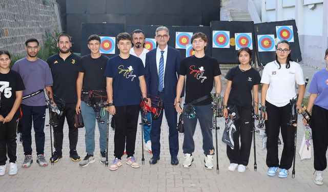 Nevşehir’de okçuluk rüzgarı esiyor!