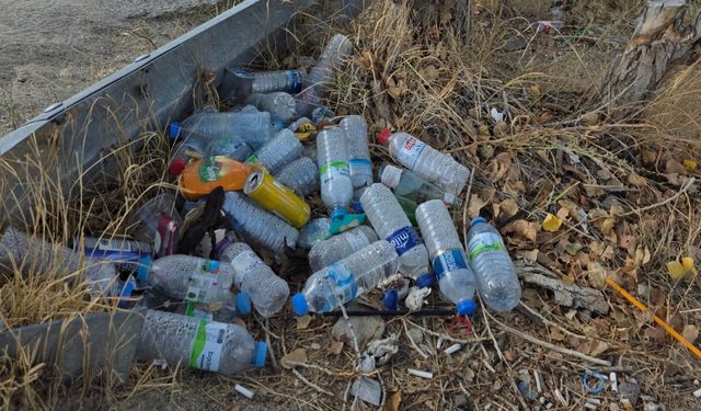 Plastik Atıklar Kapadokya’yı Tehdit Ediyor: “Başka Kapadokya Yok”