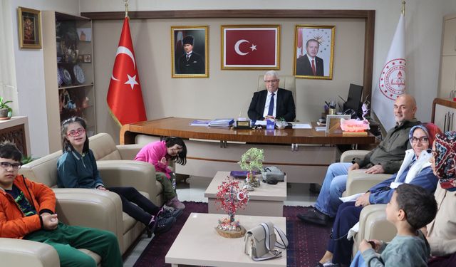 Özel Sporcular, İl Müdürü Yazıcı’yı Ziyaret Etti