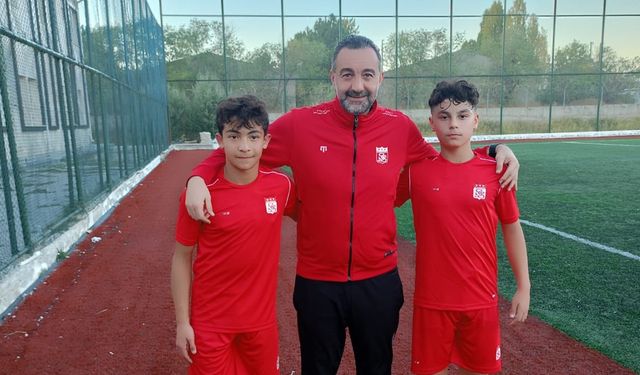 Nevşehirli Yetenekler Sivasspor Akademi Futboluna Transfer Oldu