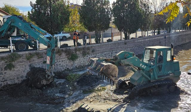 Nevşehir Sulusaray’da Taşkın Koruma Kanalı Temizliği Tamamlandı
