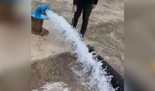 Karapınar’a Su Müjdesi: Yeni Kuyuda Deneme Başarılı!
