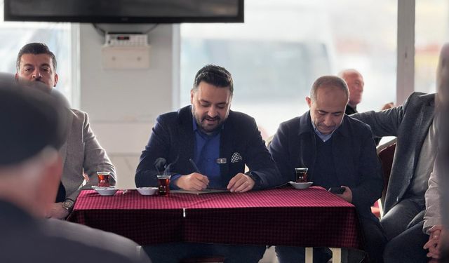 AK Parti İl Başkanı Aygün, Çardak Köyü’nde Vatandaşla Kucaklaştı