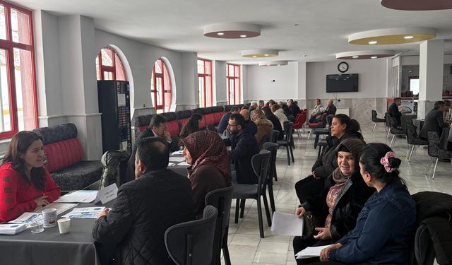 Altınyıldız Koleji Fen ve Anadolu Lisesinde III. Veli Bilgilendirme Toplantıları Gerçekleştirildi