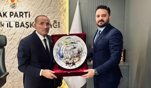 Bozdağ, Nevşehir AK Parti İl Başkanlığı’nda