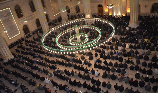 Berat Kandili Nevşehir’de Dualarla İhya Edildi