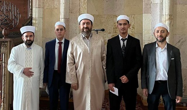 Ürgüp’te Kur’an Bülbülleri Yetişiyor: İki Öğrenci Hafız Oldu