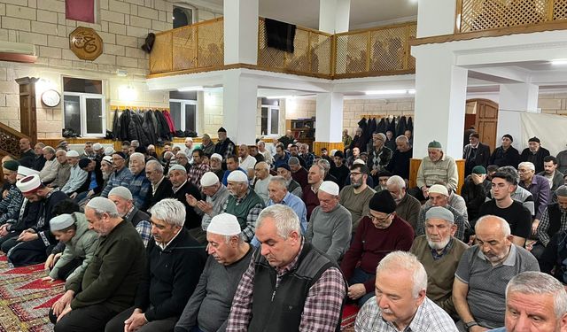 Nevşehir'de Son Teravih Namazı Kılındı