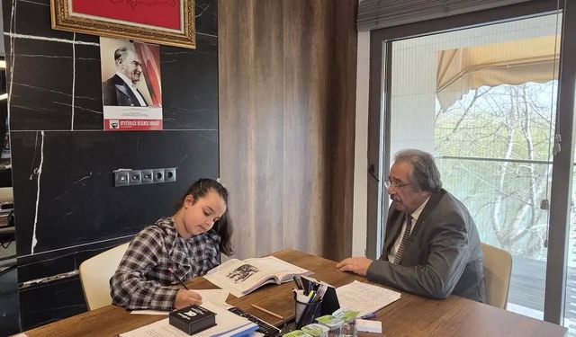 Minik Öğrenciden Başkan Sarıtaş’a Röportaj