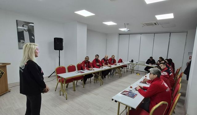 Nevşehir'de Afet Farkındalık Eğitici Eğitmen Eğitimi Düzenlendi