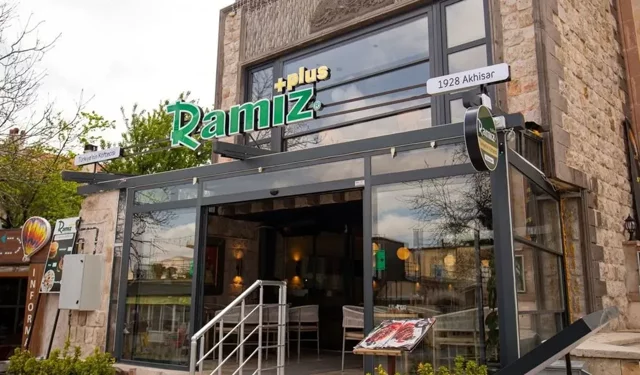 Ramiz Köfte’de Ramazan Sofraları Zengin Menü Seçenekleriyle Kuruluyor