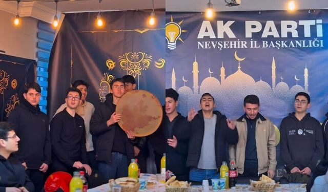 AK Parti İl Başkanlığı’nı Liselilerin İlahisi İnletti