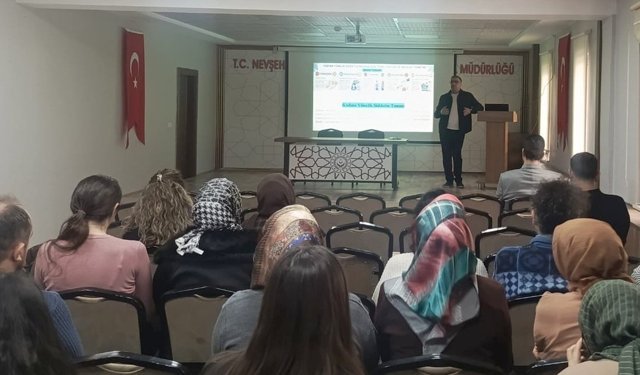 NEVÜ Öğretim Üyesinden “Kadına Yönelik Şiddetle Mücadele” Eğitimi