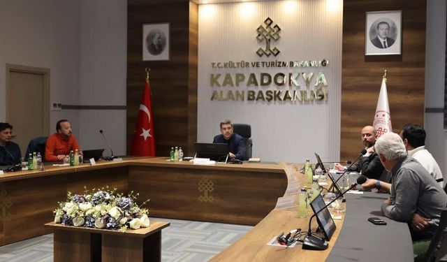 Aslanbay, Turist Rehberleriyle Bir Araya Geldi