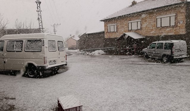 Nevşehir’de Nisan Ayında Kar Sürprizi