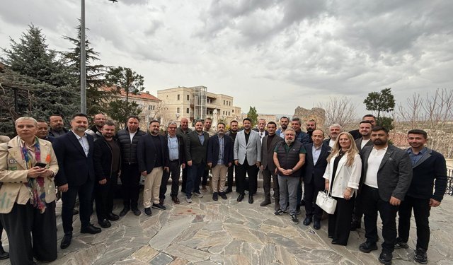 Çalışkan'dan turizm sektörüyle istişare toplantısı