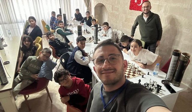 Nevşehirli Gençlere Ücretsiz Eğitim Desteği