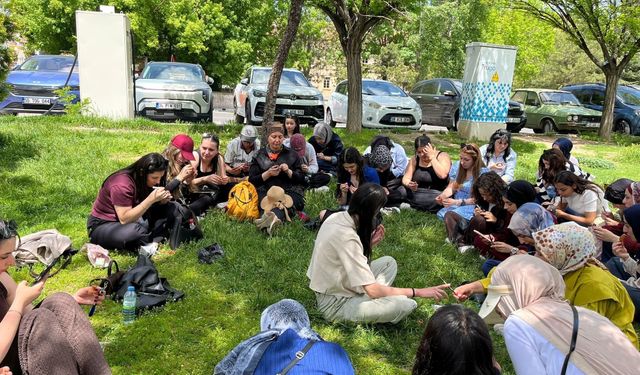 NEVÜ Öğrencilerinden "Çocuk Gelişimciler Vadide: Geleceği Dokuyan Adımlar" Projesi