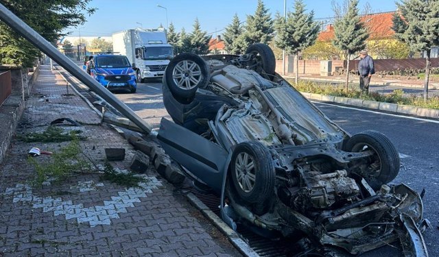 Kaymaklı Girişinde Feci Kaza: 2 Yaralı