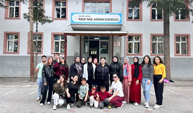 NEVÜ Çocuk Gelişimi Öğrencilerinden Miniklere Eğlence ve Öğrenme Şöleni