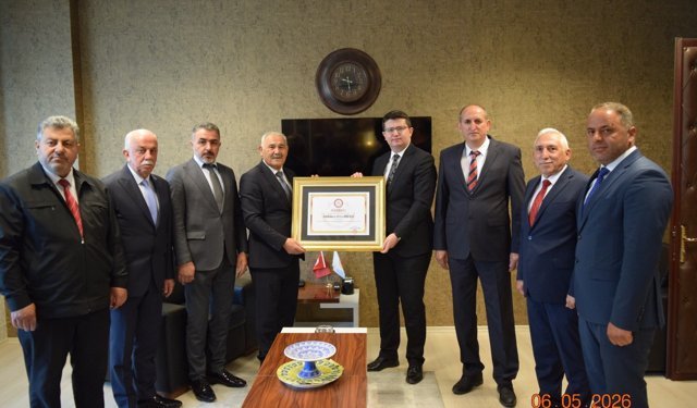 NEVESOB Başkanı Pınarbaşı Mazbatasını Aldı