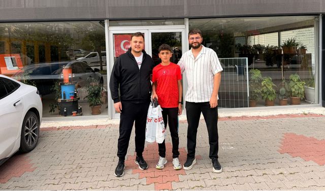 Nevşehirli Türkiye Şampiyonu Hüseyin Efe'ye Anlamlı Destek