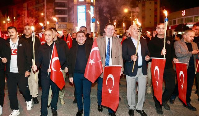 Nevşehir’de 19 Mayıs Fener Alayı Coşkusu
