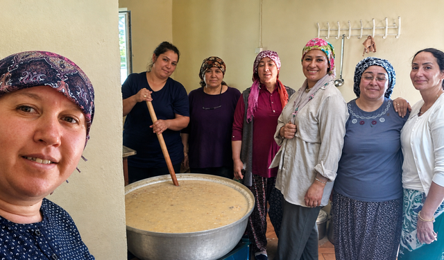 Kayaaltı Köyü’nde Aşure Bereketi Paylaşıldı