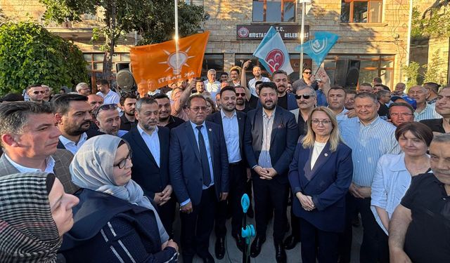 “Teşekkürler Mustafapaşa” Cumhur İttifakı'ndan Peş Peşe Mesajlar