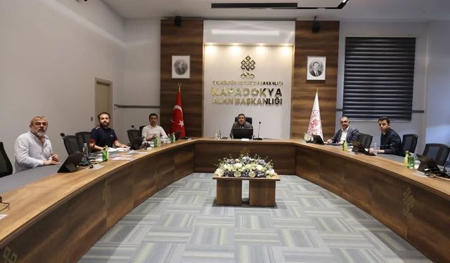 Kapadokya’da Alternatif Turizm İçin Otomobil Sporları Masaya Yatırıldı