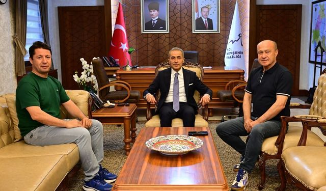 Eski Hakem Mutlu Çelik'ten Nevşehir Valisi Kök'e Ziyaret