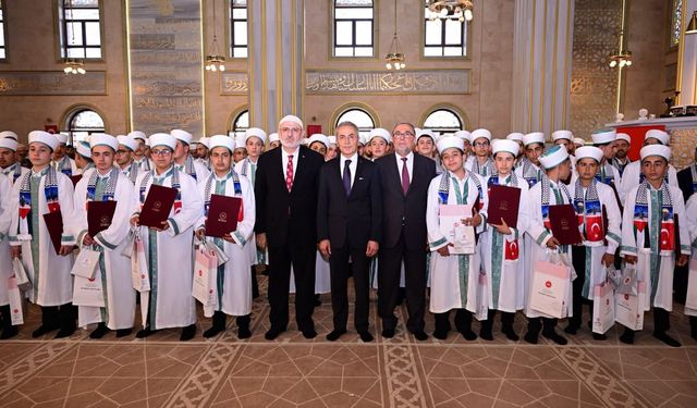 Nevşehir’de 207 Hafız Düzenlenen Törenle İcazet Aldı