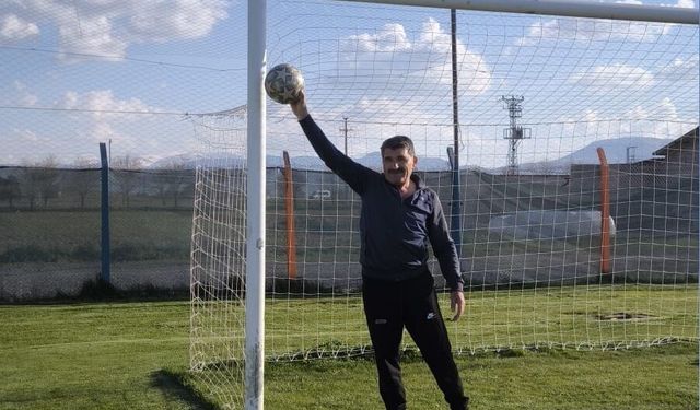 Nevşehir'de 61 Yaşındaki Kaleci Dikkat Çekiyor