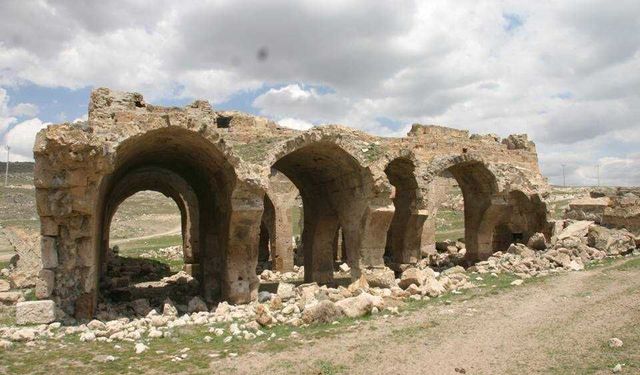 750 Yıllık Selçuklu Mirası Yardım Bekliyor