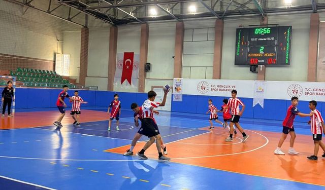 ANALİG Hentbol 1. Etap 4. Grup Müsabakaları Nevşehir’de Başladı