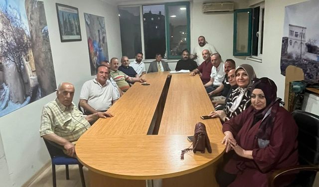 Özlüce Köyü Derneği’nde Görev Değişimi