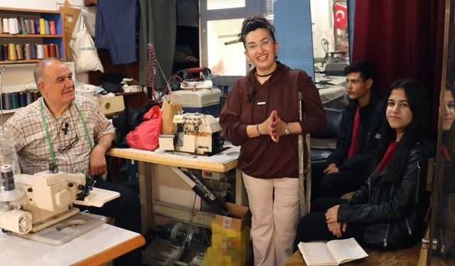 Terzilik Mesleğinin Ustası Öğrencilerle Buluştu