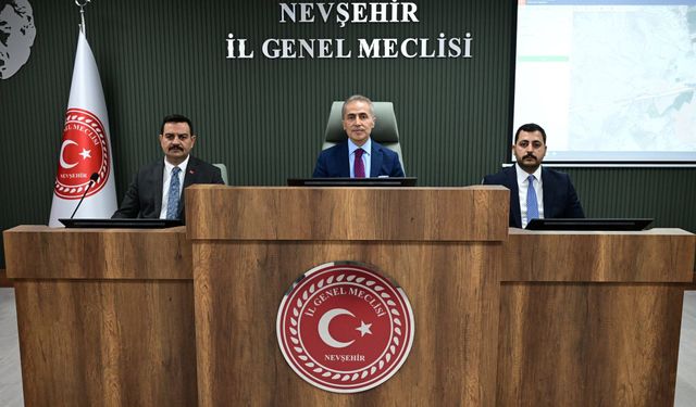 Kök: 'İlimizin her köşesine hizmet götüreceğiz'