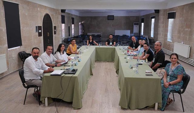 Âşık Sanatı Sempozyumu'nda Modern Zamanlar
