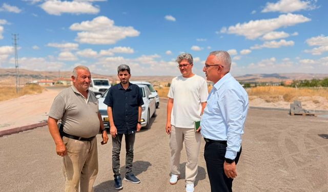 Gülşehir’in iki mahallesinde yollar yenileniyor