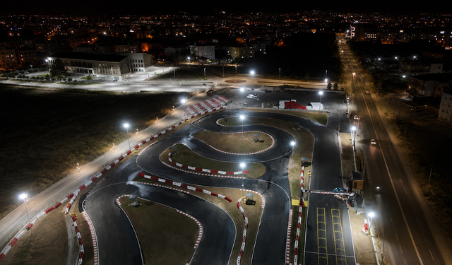 Türkiye'nin İlk Gece Karting Yarışı Nevşehir'de